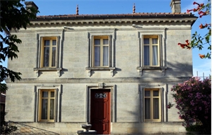 propriete à la vente -   33710  BOURG SUR GIRONDE, surface 230 m2 vente propriete - UBI431882939